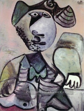 Man assis accoud Mousquetaire 1972 cubisme Pablo Picasso Peinture à l'huile